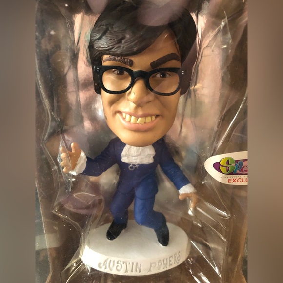 AUSTIN POWERS 🤩”GROOVY BABY” - Picture 4 of 13